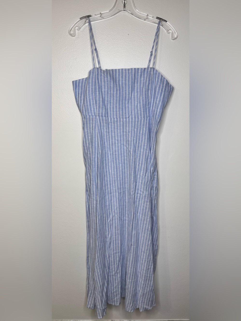 NWT GAP Light Blue & White Striped Linen Blend Maxi Dress - Picture 2 of 10